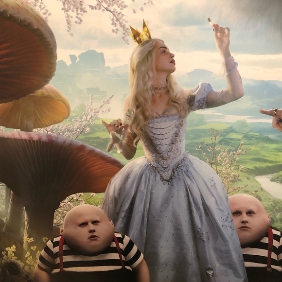 Alice in wonderland triptych posters (2) Disney 22 x 34 2010 EUC Trends Int. - Picture 6 of 13